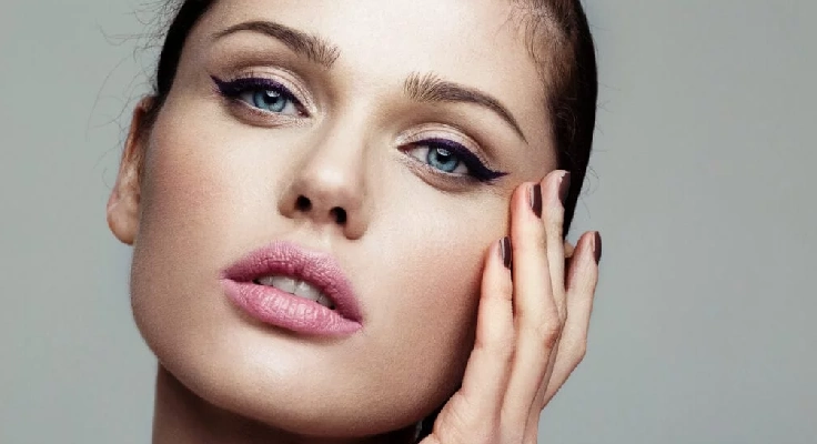 نتایج بوتاکس چشم گربه ای